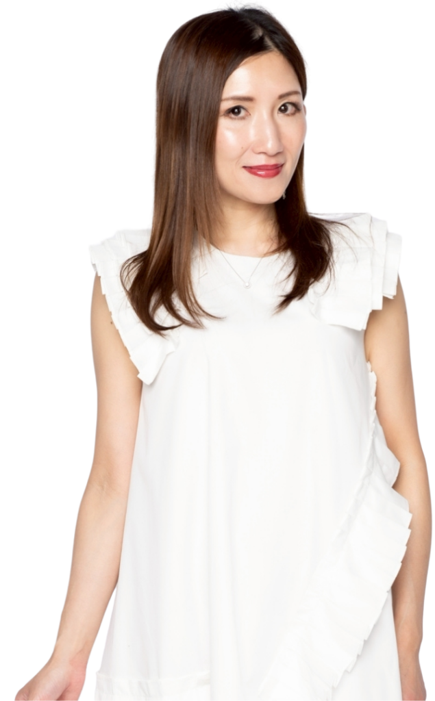 白いドレスを纏う魔性モテ塾 主宰神楽さえ