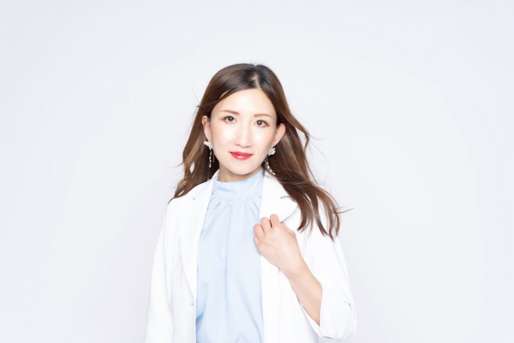 魔性モテ塾主宰神楽さえ